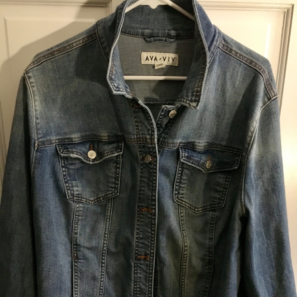 Woman's Jean Jacket